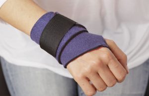 CTS victim with wrist brace
